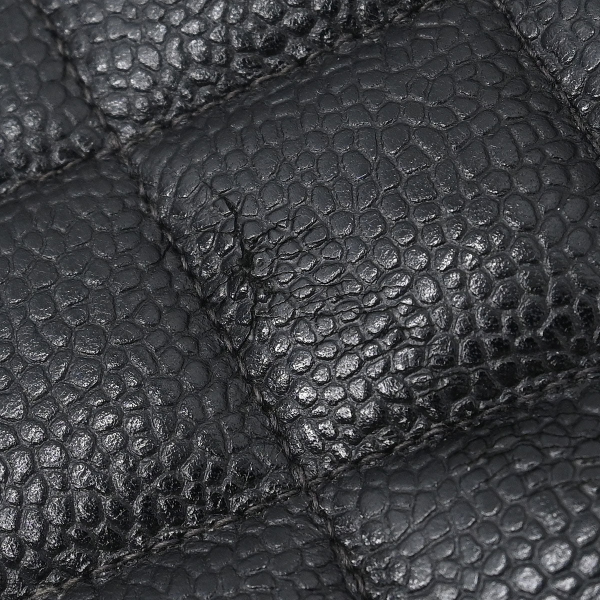 Chanel 1996-1997 Black Caviar Camera Bag Large - Image 10