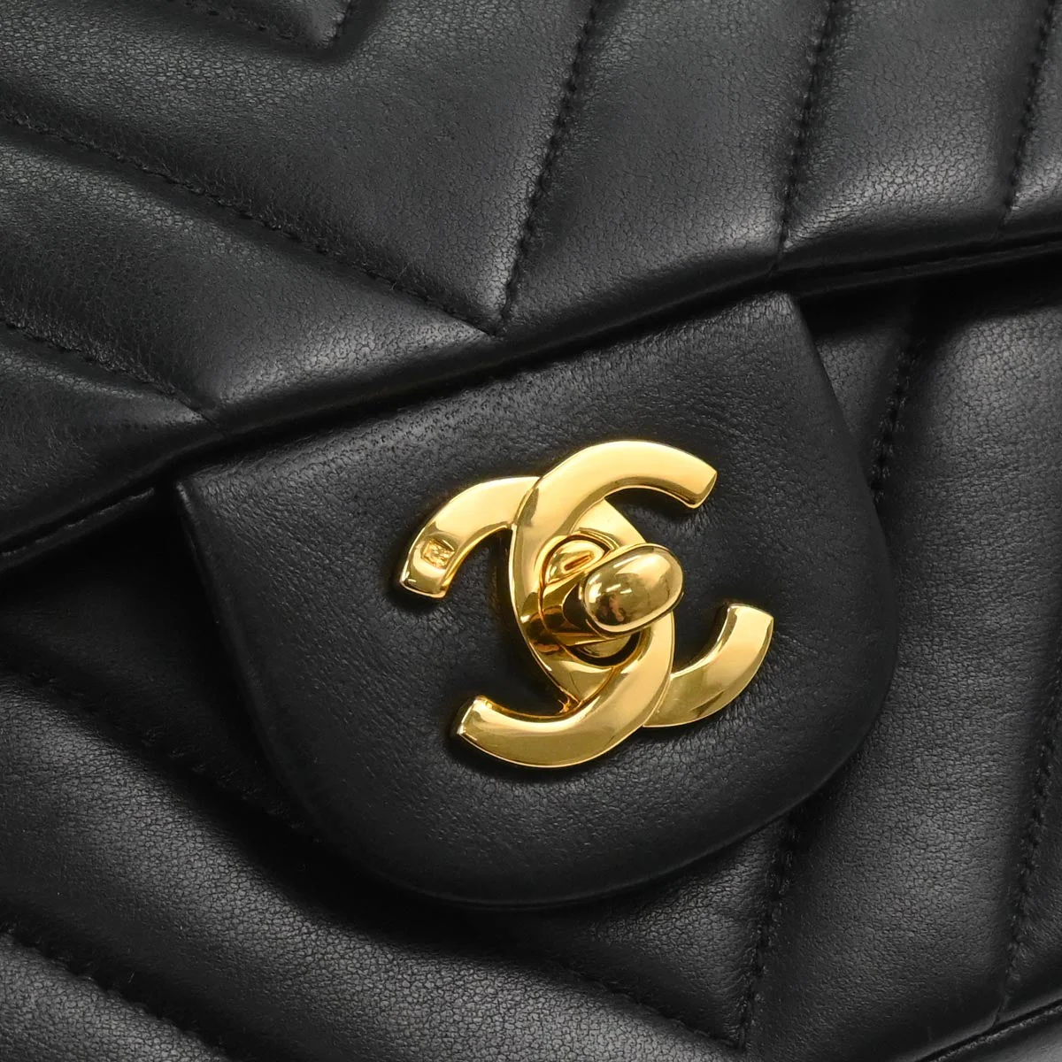 Chanel 1991-1994 Black Lambskin Chevron Medium Classic Double Flap Shoulder Bag - Image 5
