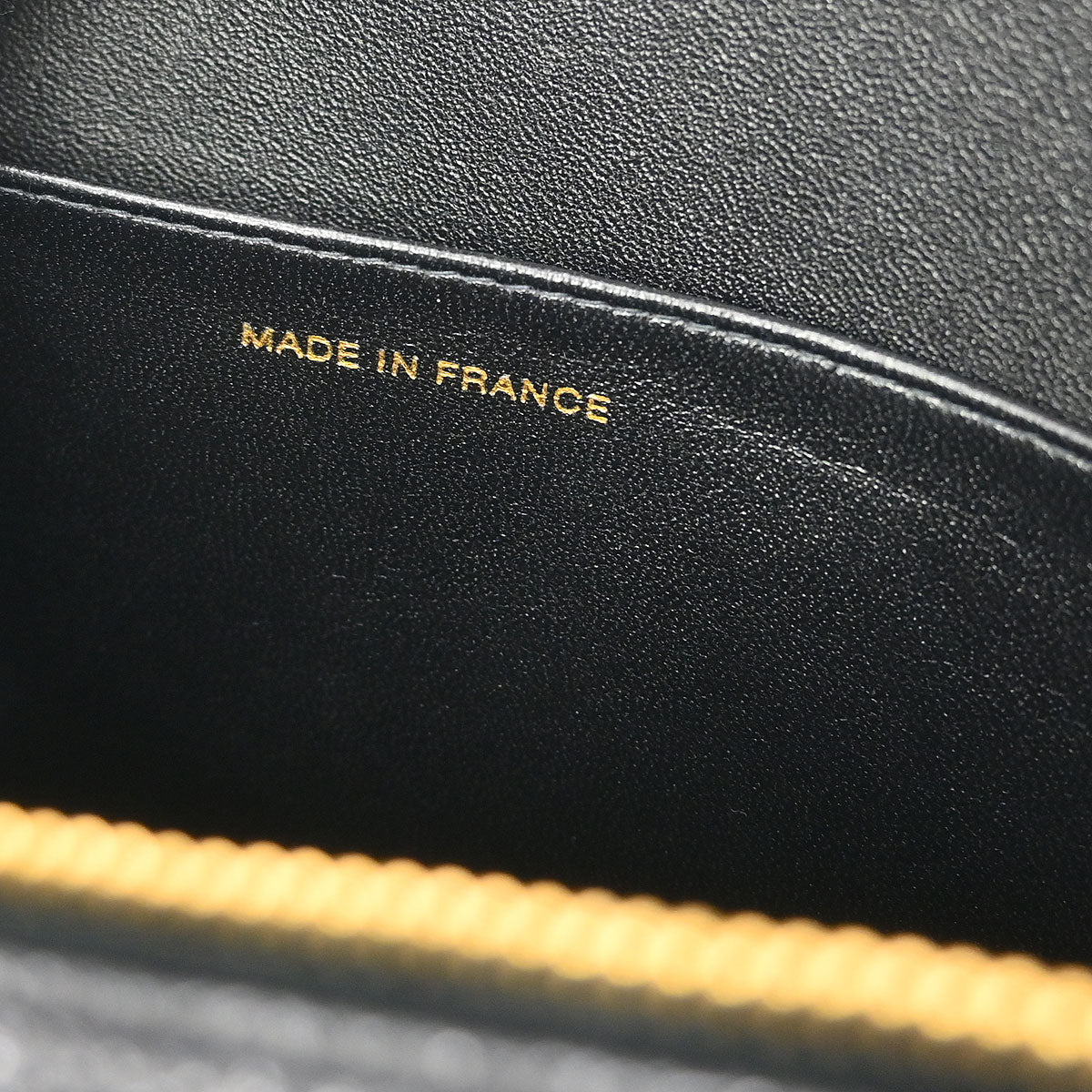 Chanel 1997-1999 Black Caviar Handbag - Image 8