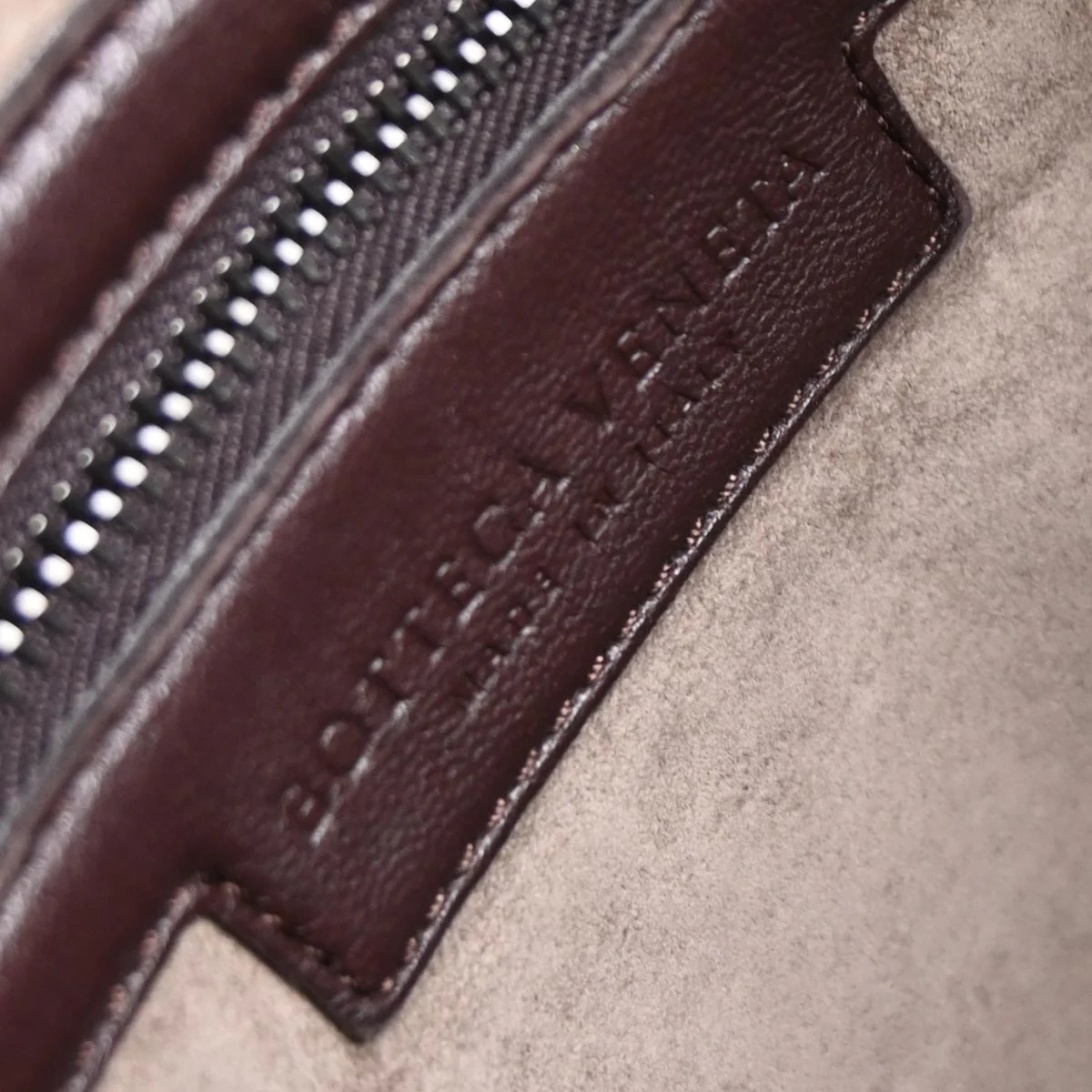 Bottega Veneta Brown Lambskin Intrecciato Hobo Handbag - Image 8