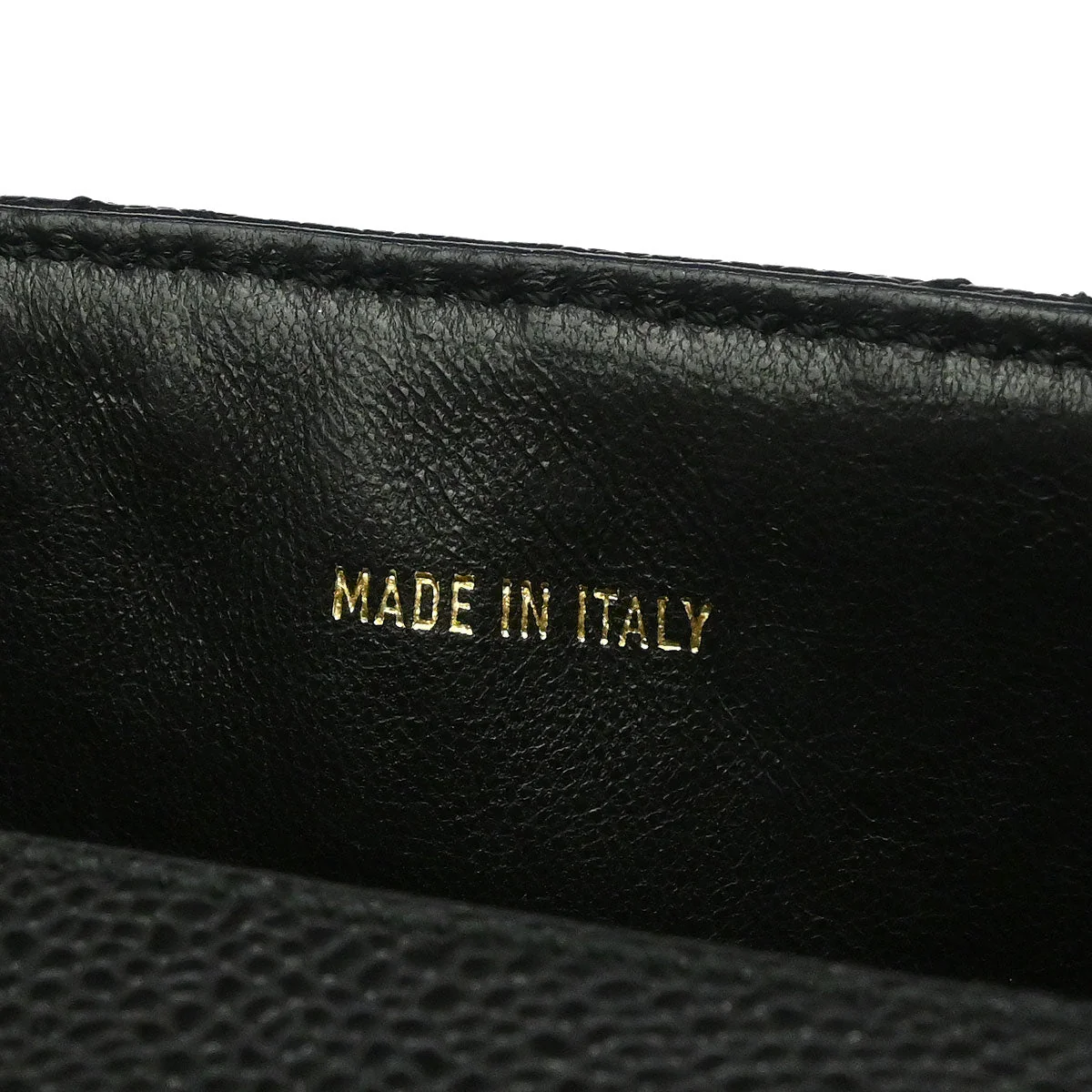 Chanel 2000-2001 Black Caviar Skin Handbag - Image 8