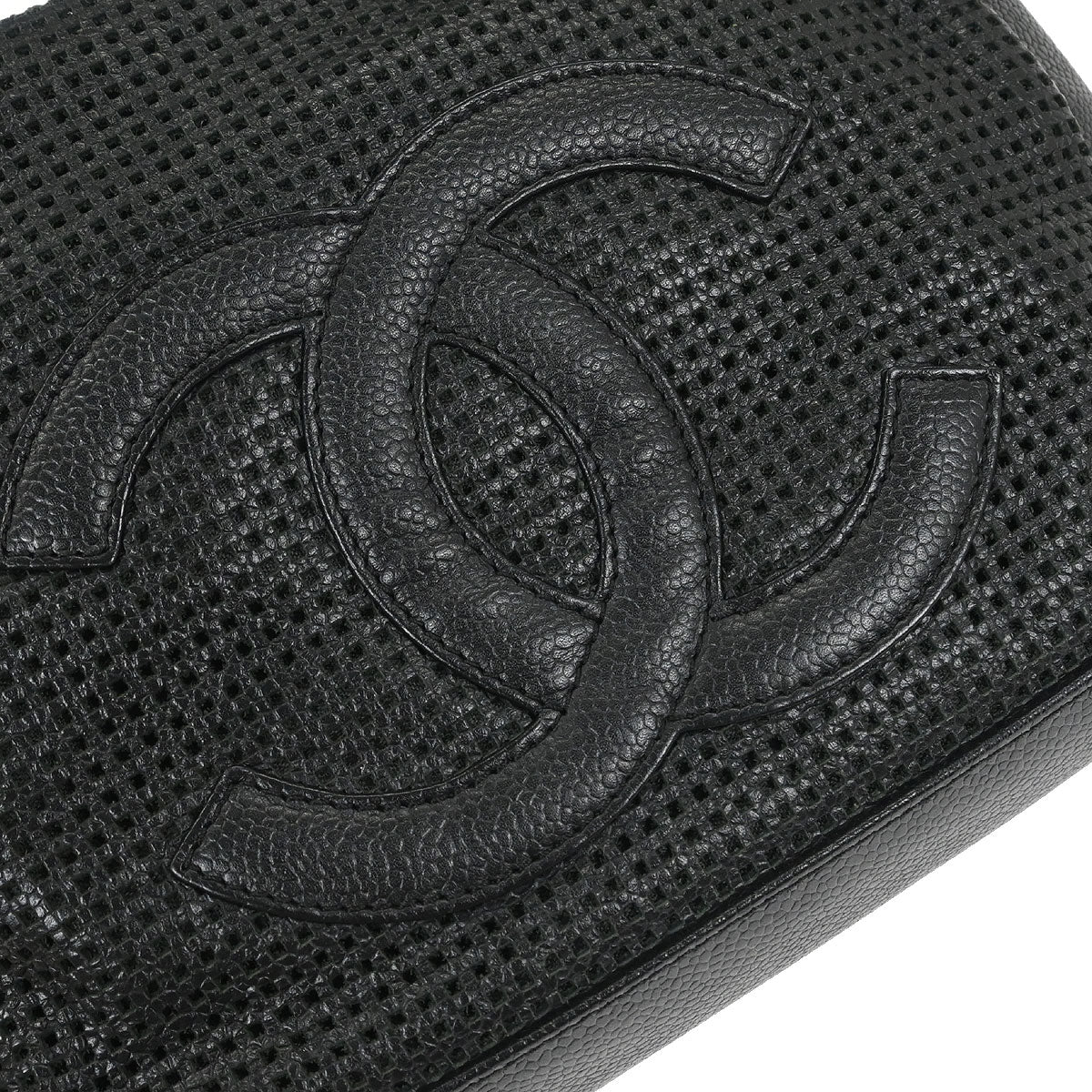 Chanel 2004-2005 Black Caviar Skin Handbag - Image 5