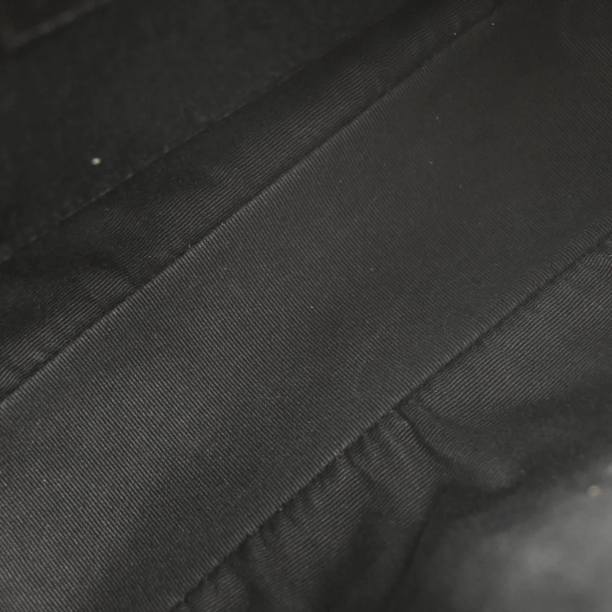 Saint Laurent Black Lou Camera Bag Shoulder Bag - Image 8