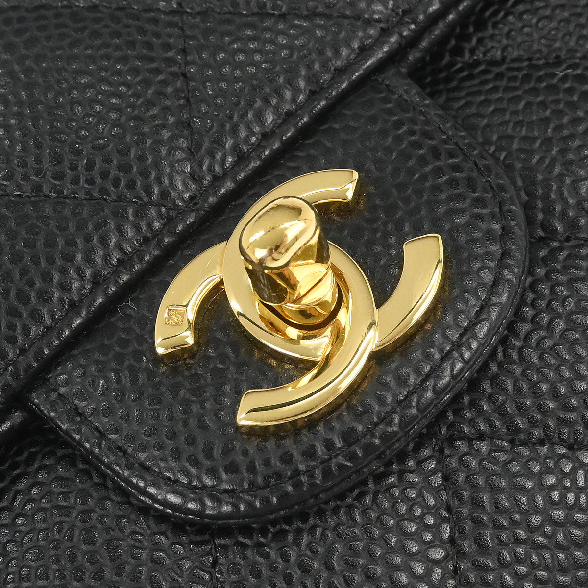 Chanel 2008-2009 Black Caviar Skin East West Shoulder Bag - Image 4