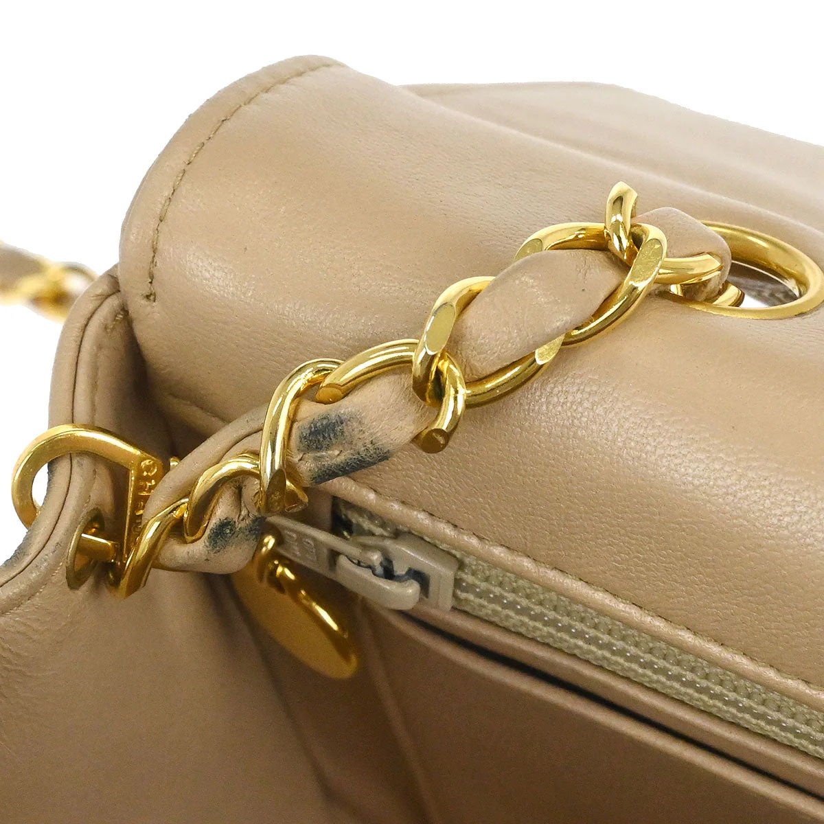 Chanel 1989-1991 Beige Lambskin Shoulder Bag - Image 10