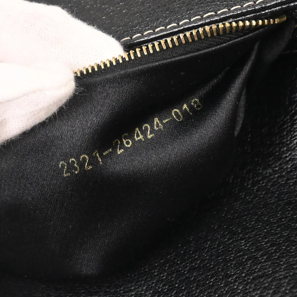 Fendi Black Leather Baguette Handbag - Image 10