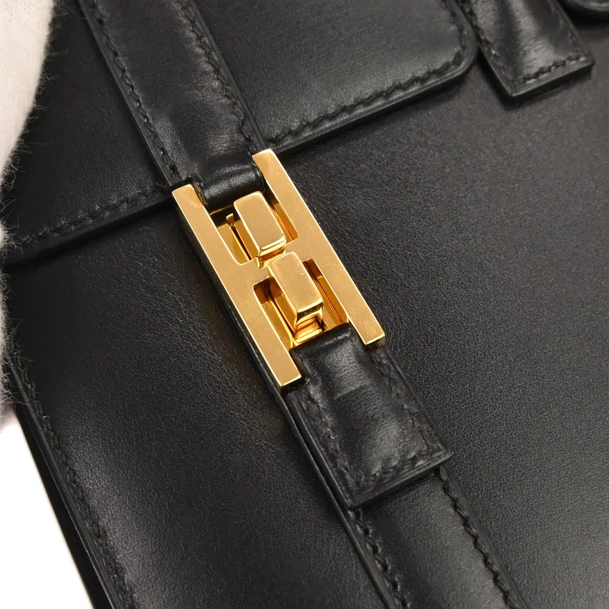 Hermes Black Box Calf Drag 2 32 Handbag - Image 6