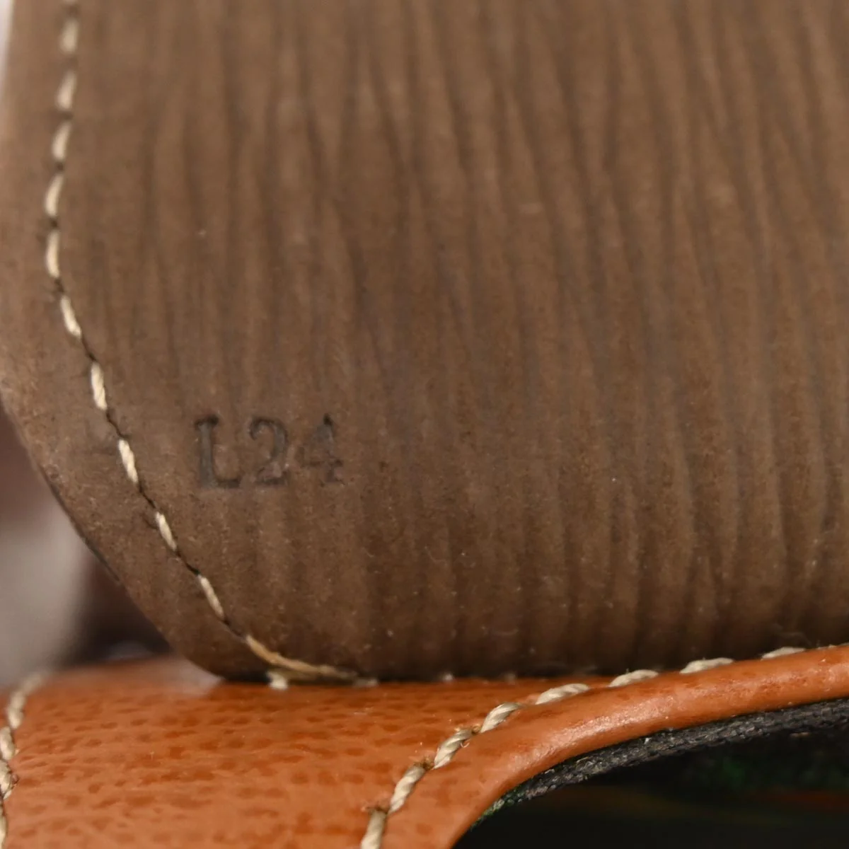 Loewe Brown Leather Velasquez Handbag - Image 10