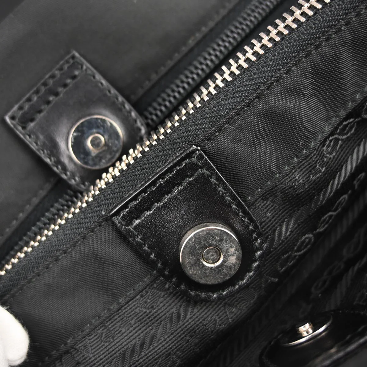 Prada Black Nylon Tote Handbag - Image 8