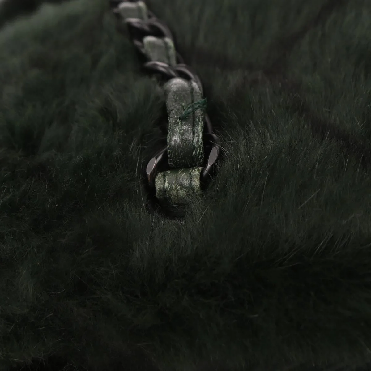 Chanel 2000-2002 Dark Green Lapin Fur Tote Shoulder Bag - Image 7