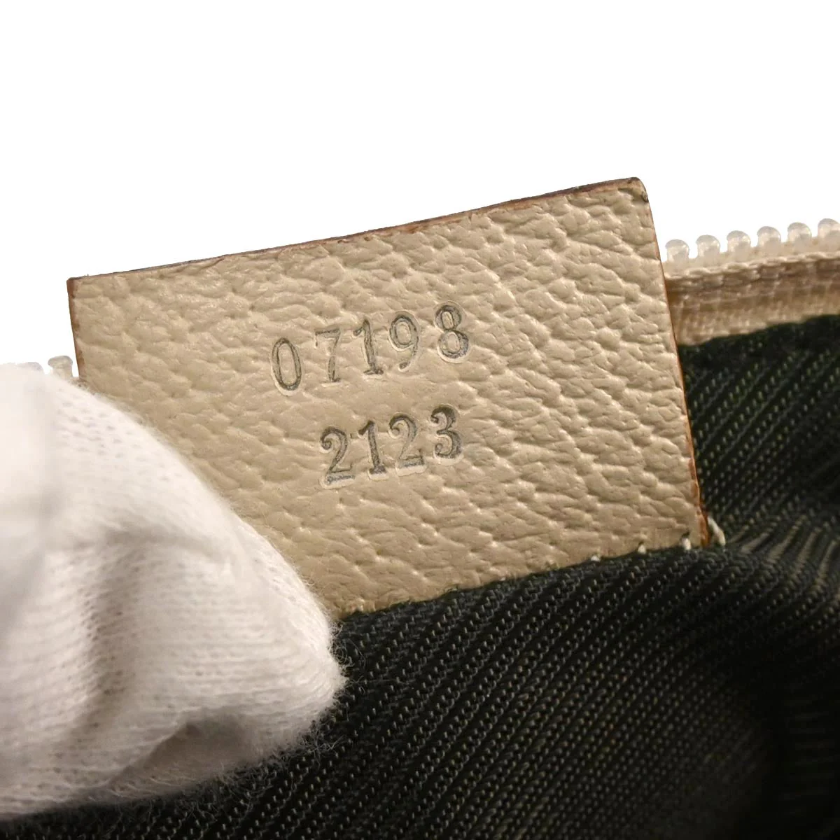 Gucci Beige GG Handbag - Image 10