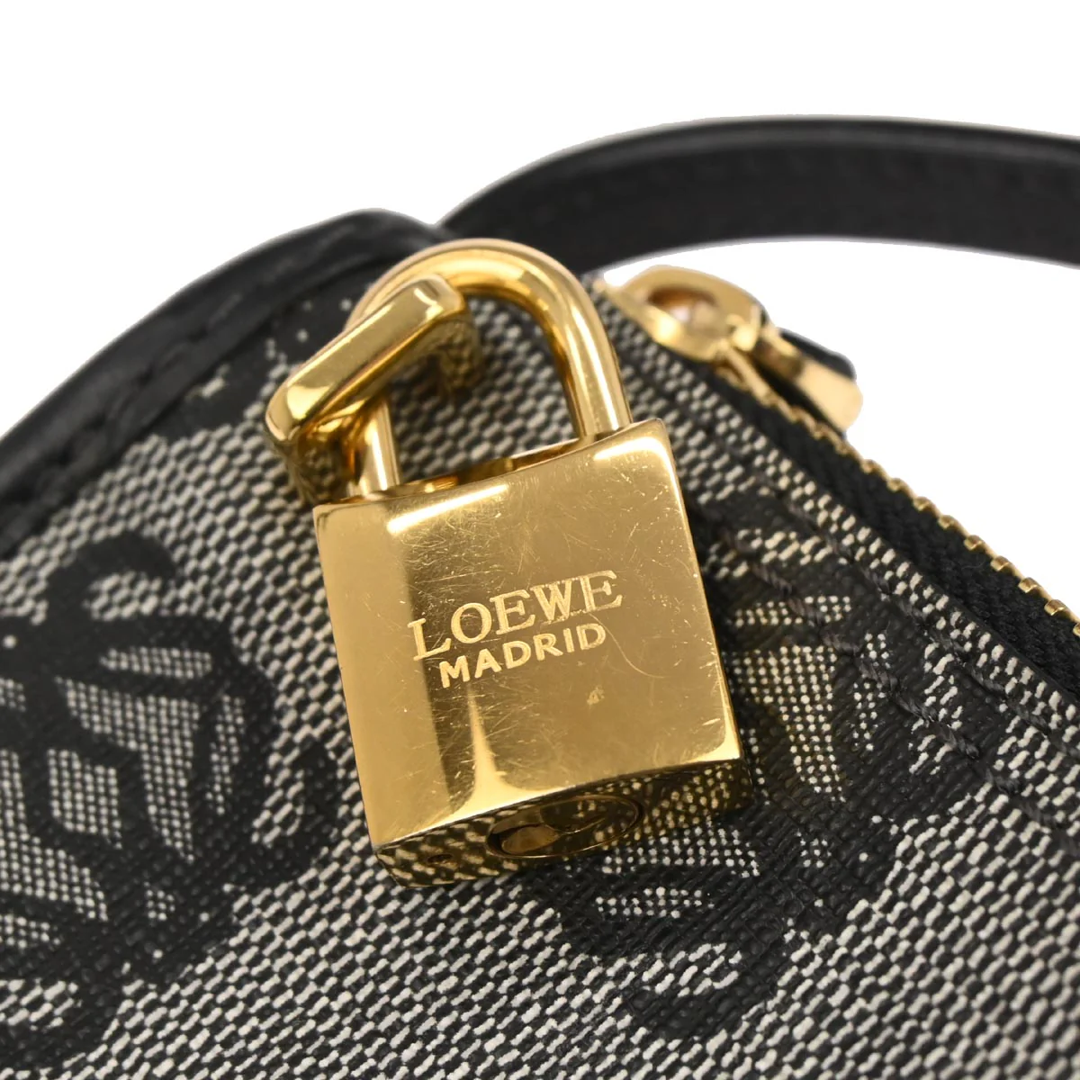 Loewe Gray Canvas Anagram Accessory Pouch Handbag - Image 11