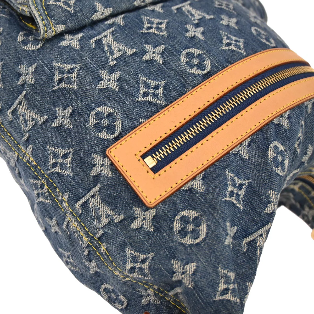 Louis Vuitton 2005 Blue Monogram Denim Baggy GM Hobo Shoulder Bag M95048 - Image 3
