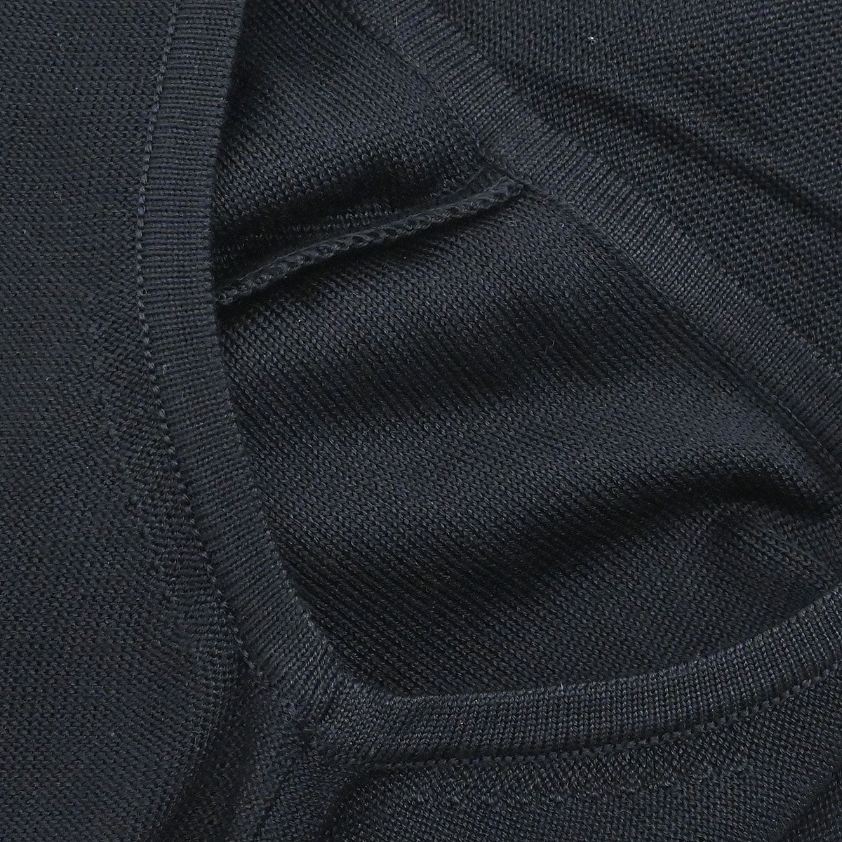 Chanel 1998 Sleeveless Top Black #38 - Image 5