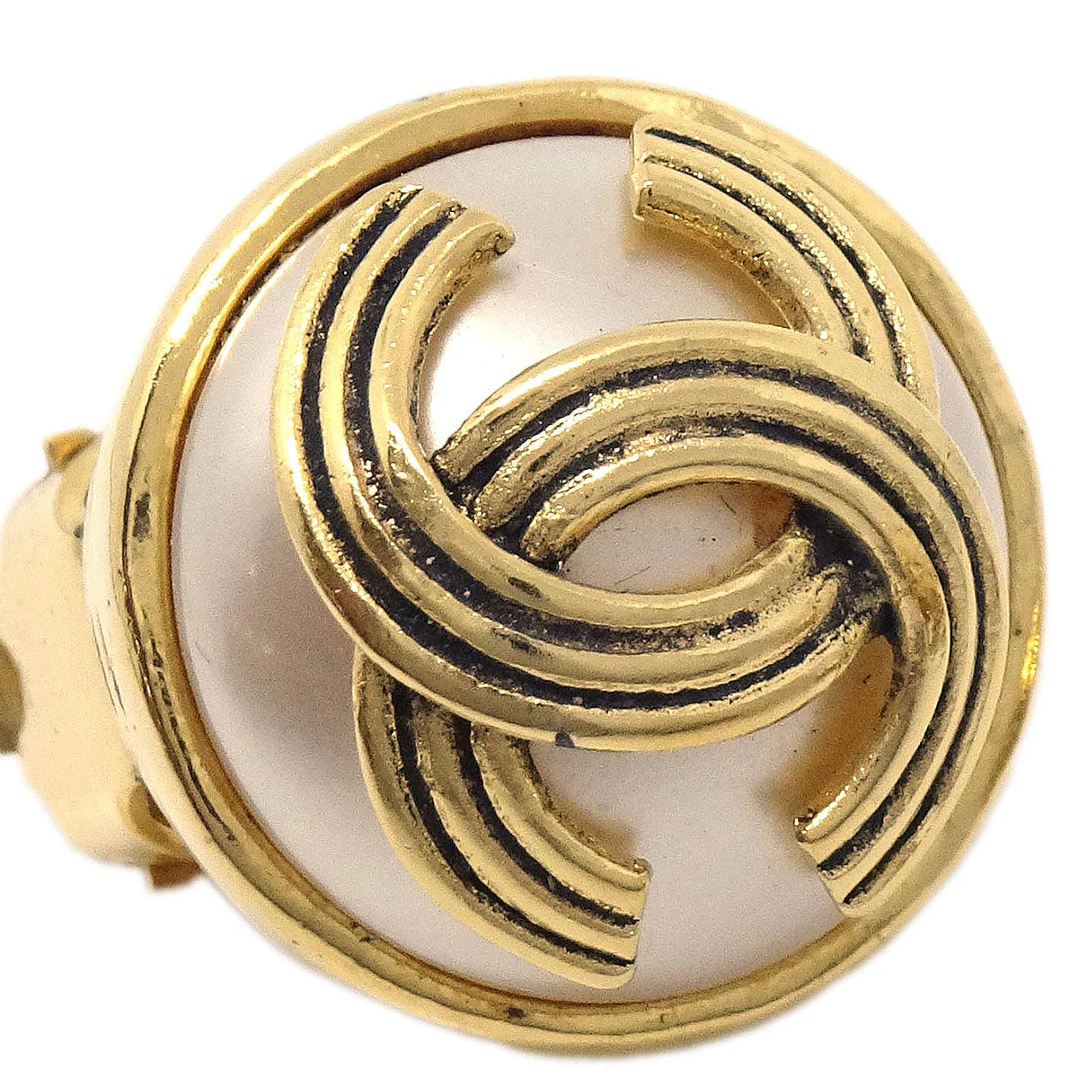 Chanel Button Clip-On Earrings Gold 94A - Image 2