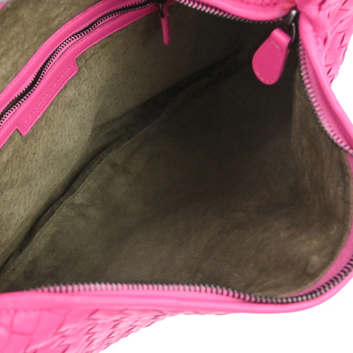 Bottega Veneta Pink Lambskin Intrecciato Hobo Handbag - Image 8