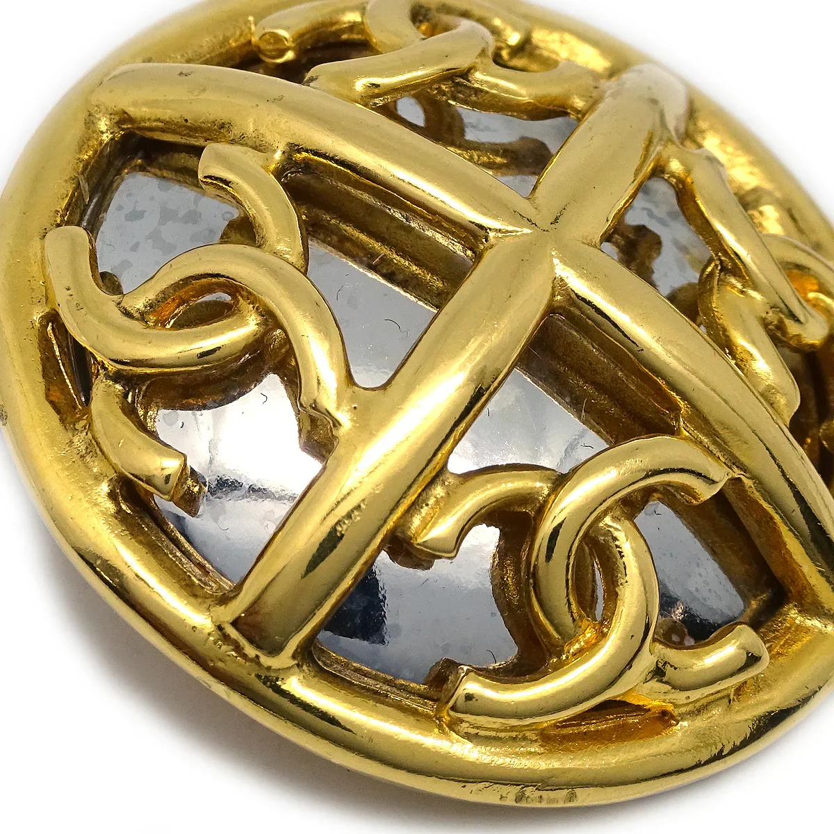 Chanel Button Earrings Gold Clip-On 93P/2939 - Image 2