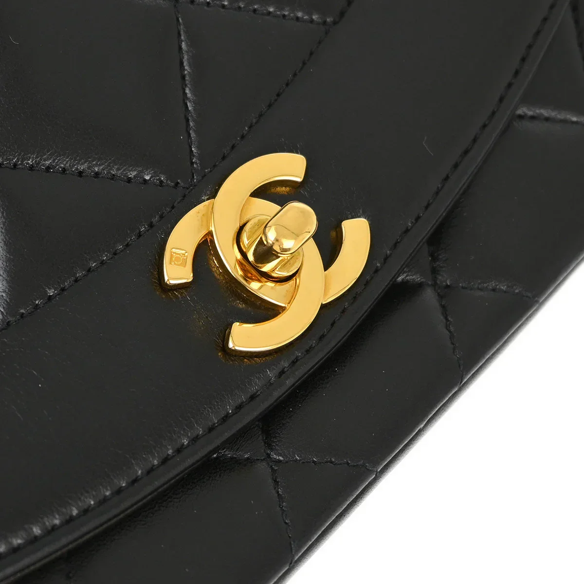 Chanel Black Lambskin Small Diana Shoulder Bag - Image 3