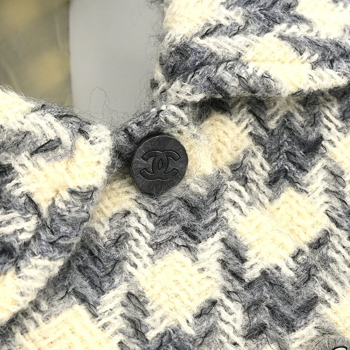 Chanel 1998 Single Breasted Jacket White Gray #38 - Image 10