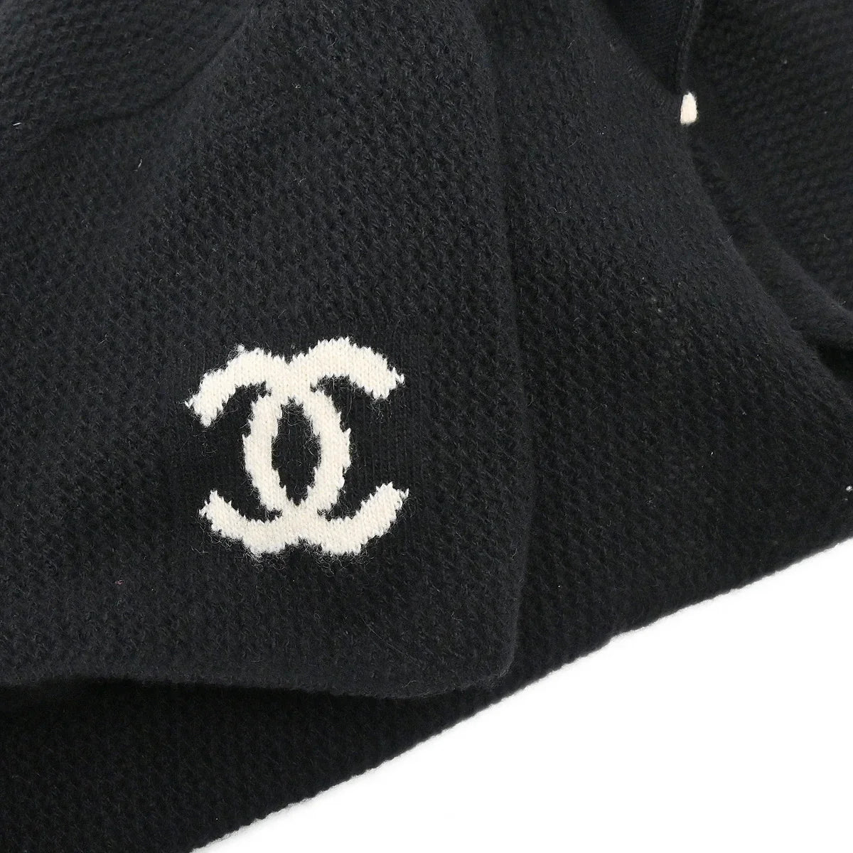 Chanel 2001 Short Sleeve Sweater Knit Top Black #40 - Image 5