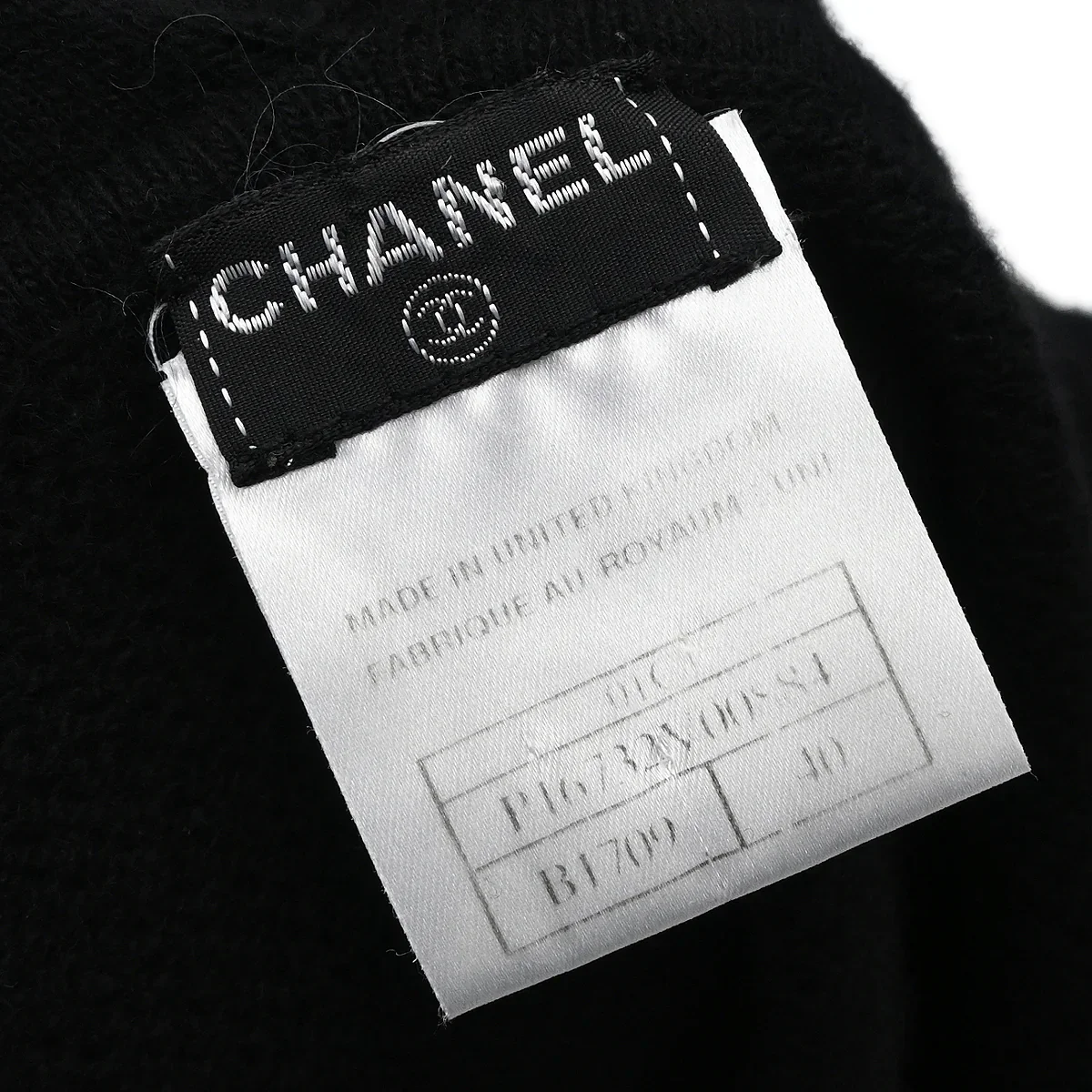 Chanel 2001 Short Sleeve Sweater Knit Top Black #40 - Image 9