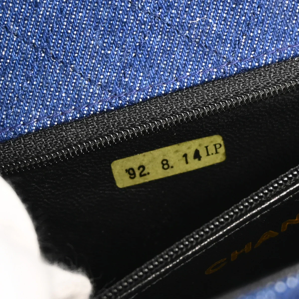 Chanel 1989-1991 Blue Denim Straight Flap Shoulder Bag - Image 10