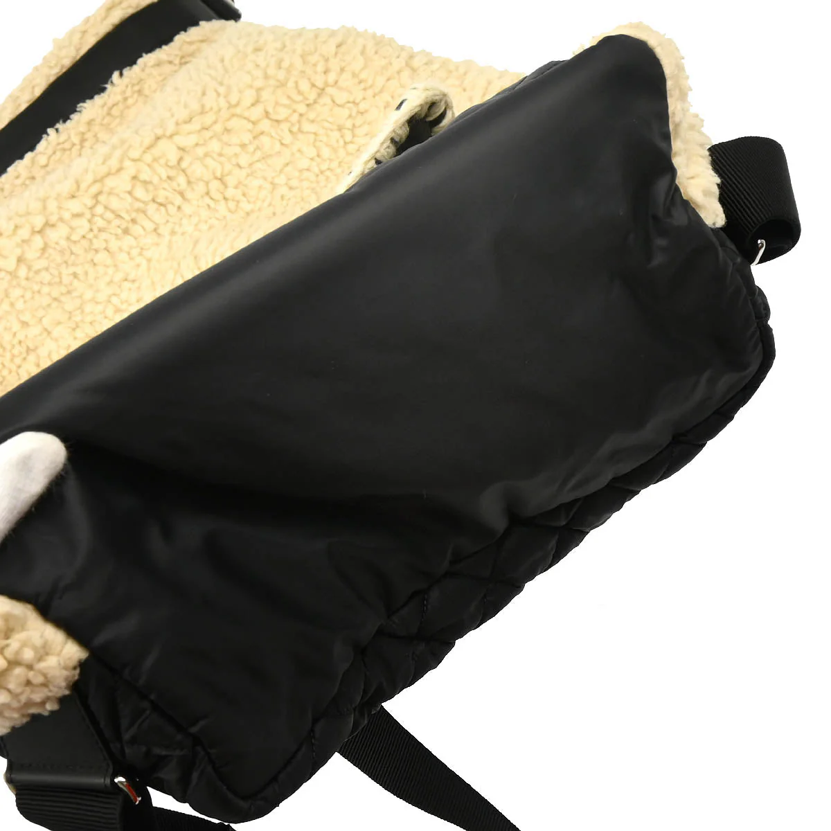 Chanel 2018-2019 White Black Wool Nylon 2way Backpack - Image 5