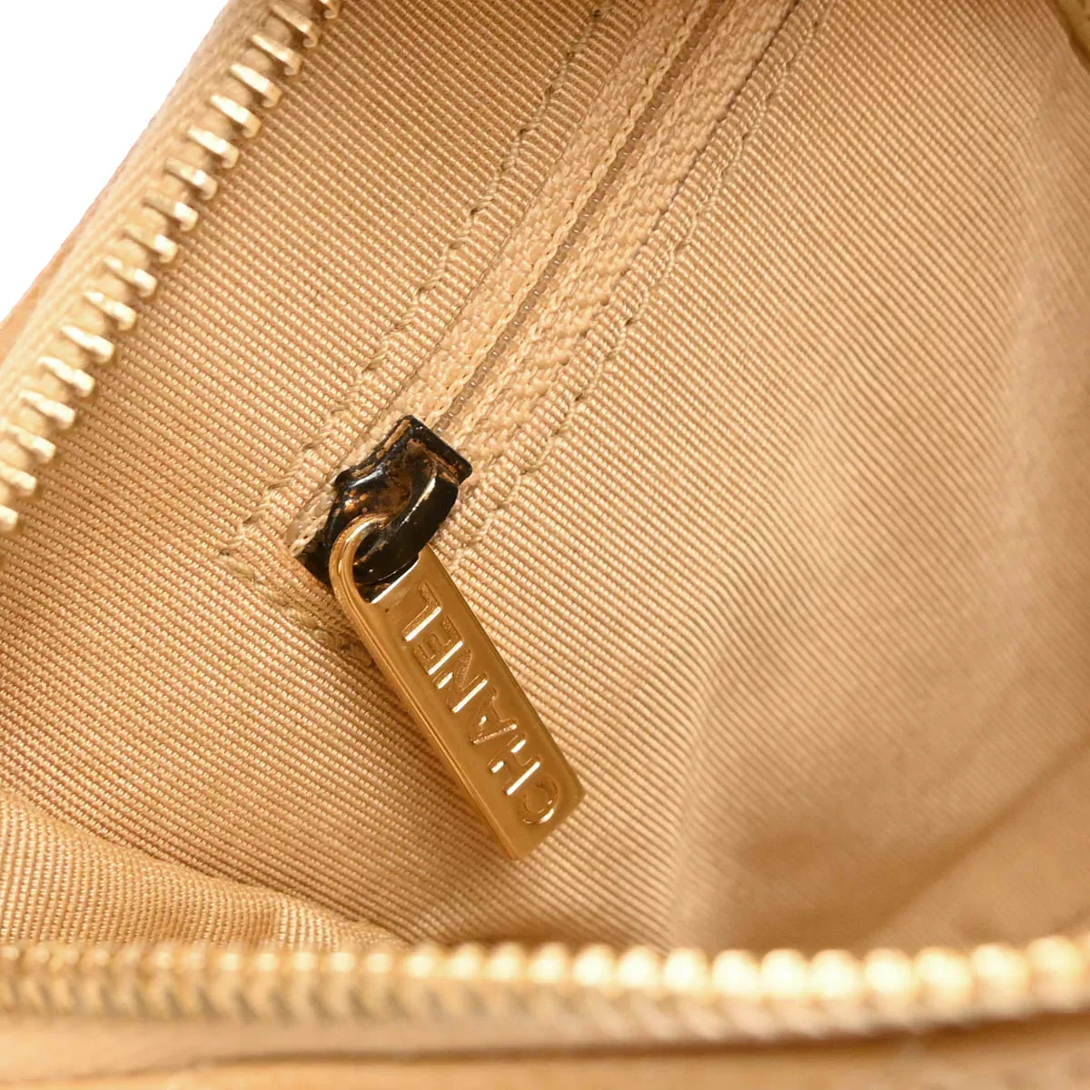 Chanel 2003-2004 Beige Caviar Handbag - Image 7