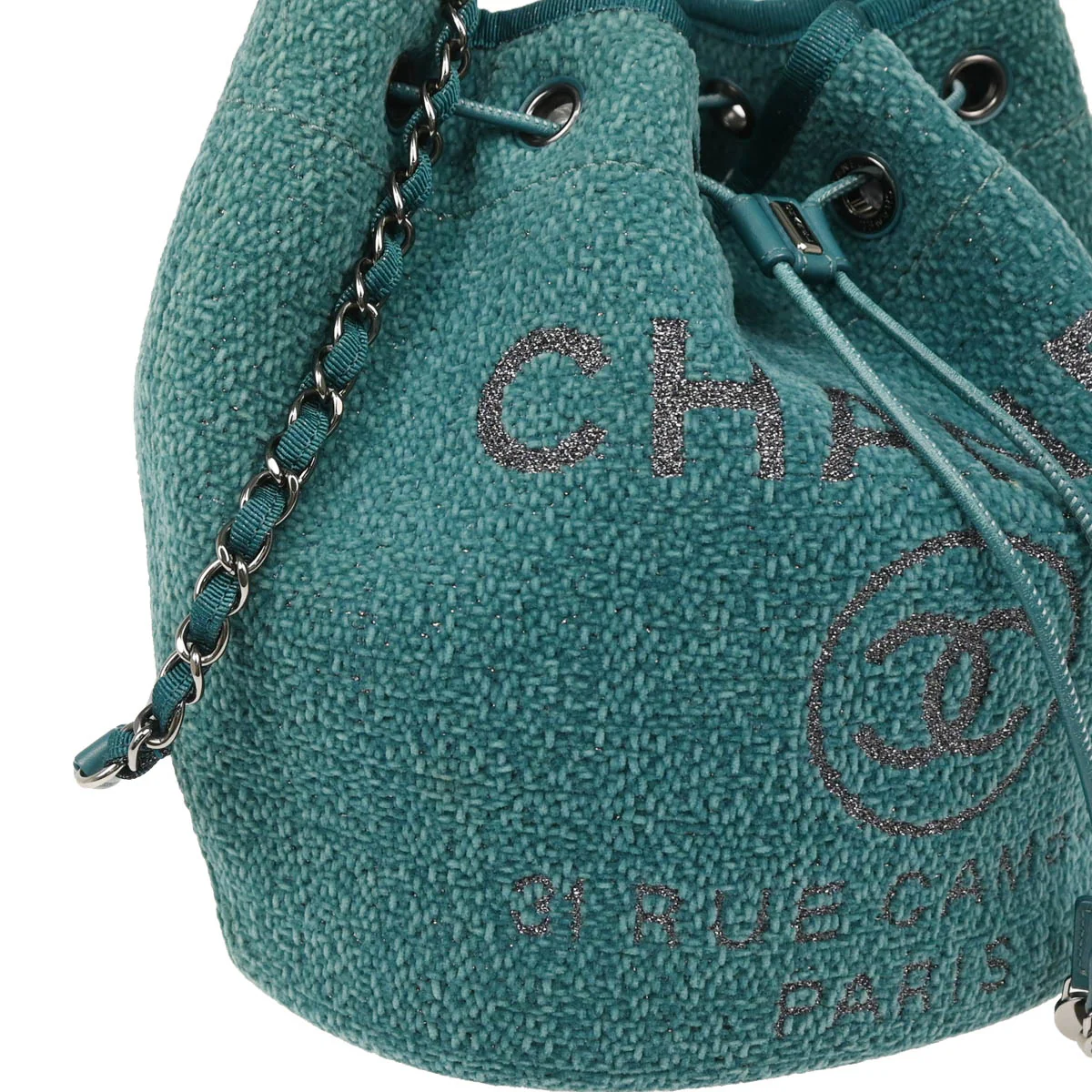 Chanel 2019 Green Fabric Deauville Drawstring Bucket Shoulder Bag - Image 3