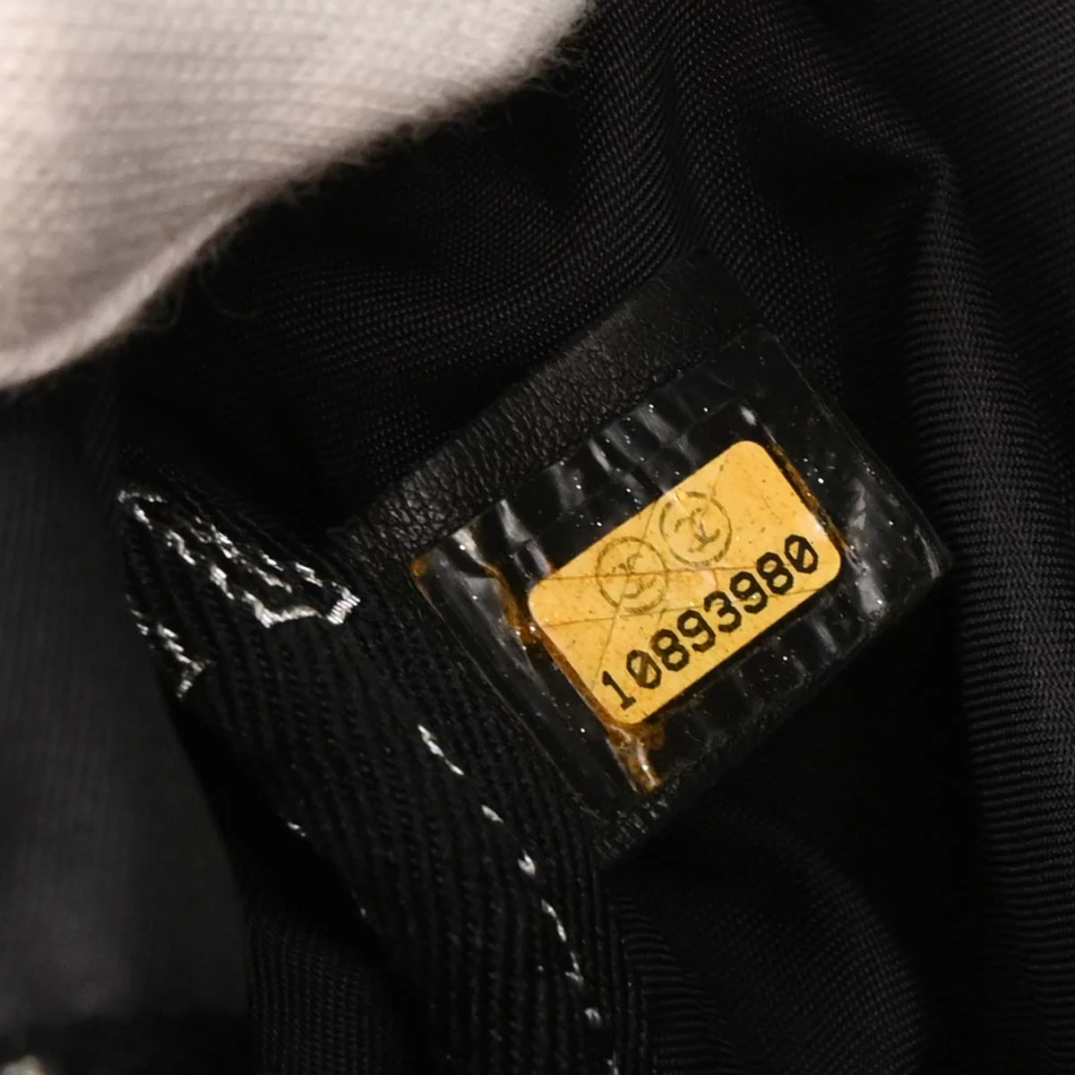 Chanel 2005-2006 Black Nylon Sport Line Shoulder Bag - Image 10