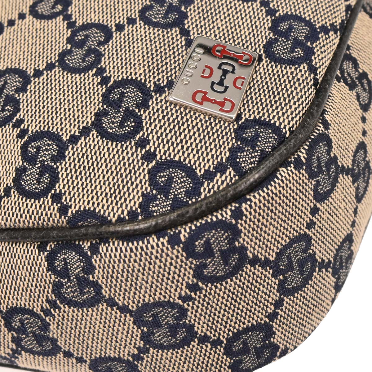 Gucci Beige Canvas GG Hobo Handbag - Image 4