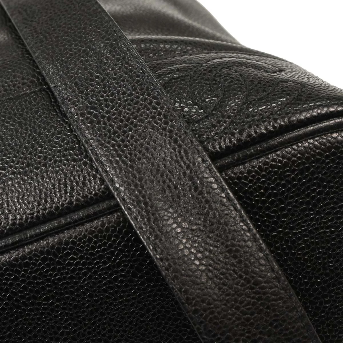 Chanel 1996-1997 Black Caviar Triple CC Bucket Shoulder Bag - Image 4