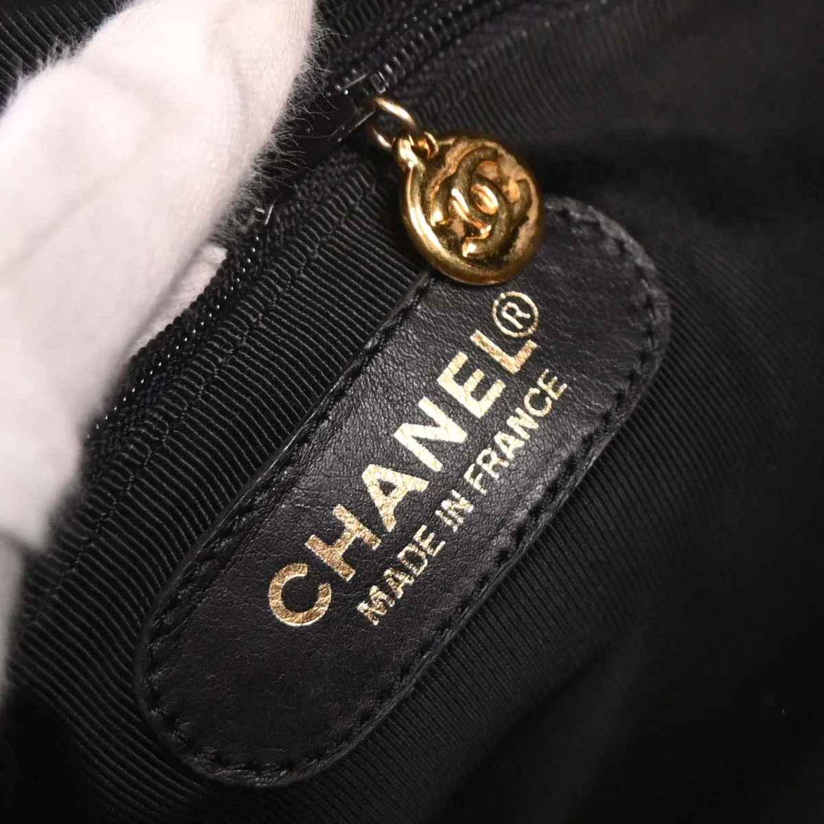 Chanel 1996-1997 Blue Denim 2way Shoulder Handbag - Image 8