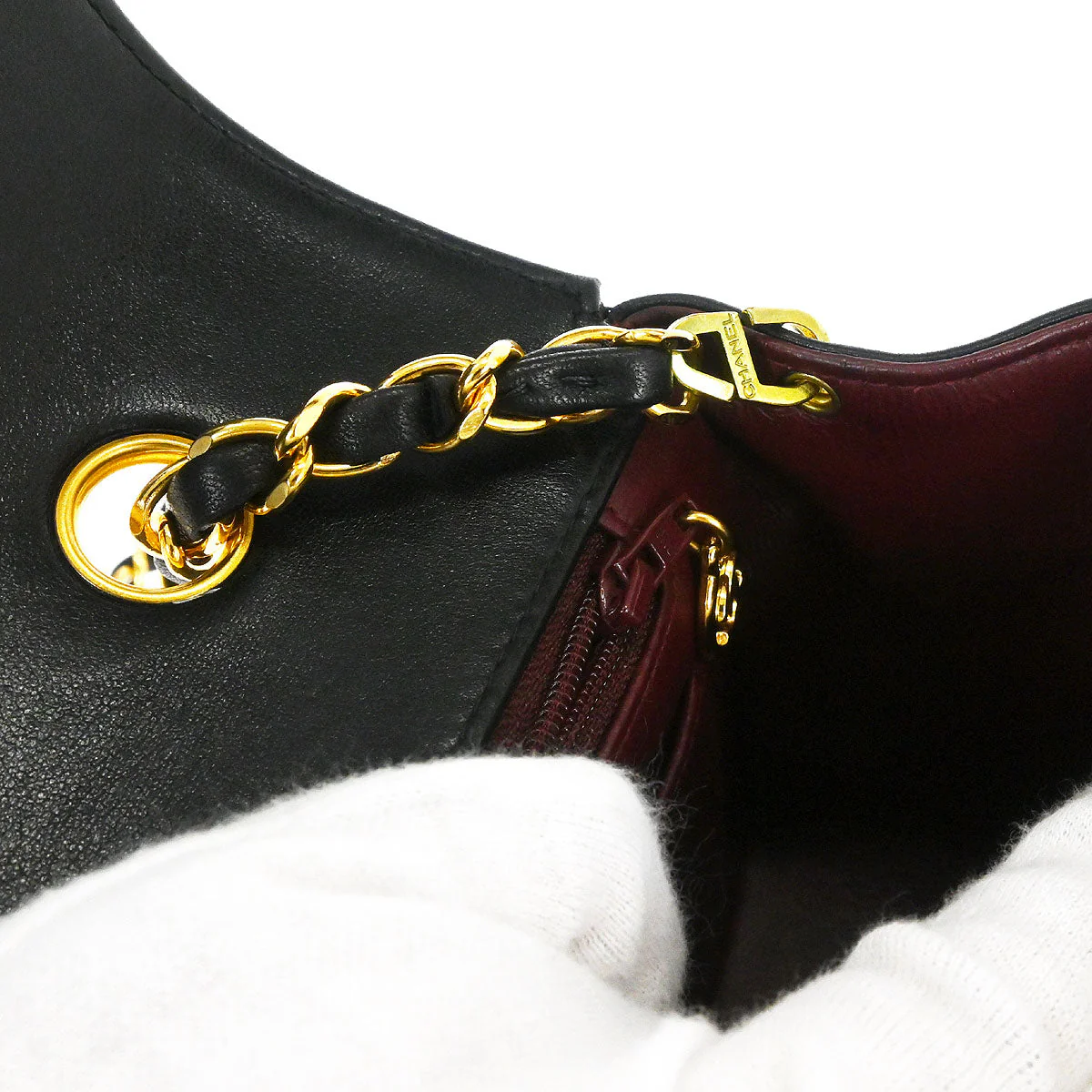 Chanel 1996-1997 Black Lambskin Small Diana Shoulder Bag - Image 10