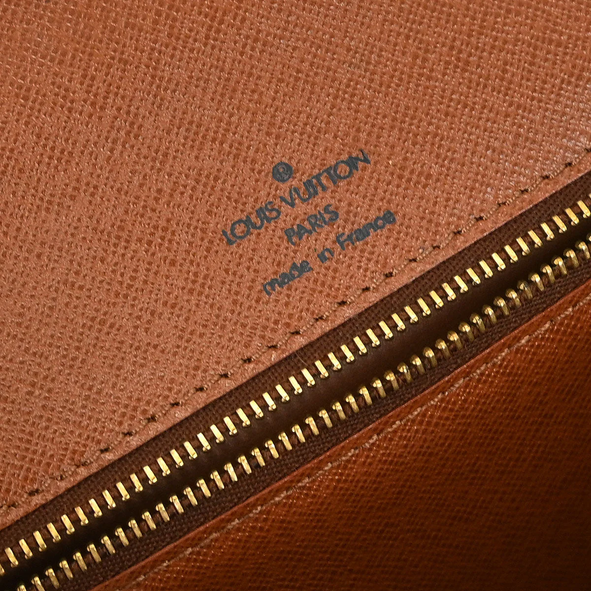 Louis Vuitton Monogram Monceau 26 2way Business Handbag M51187 - Image 8
