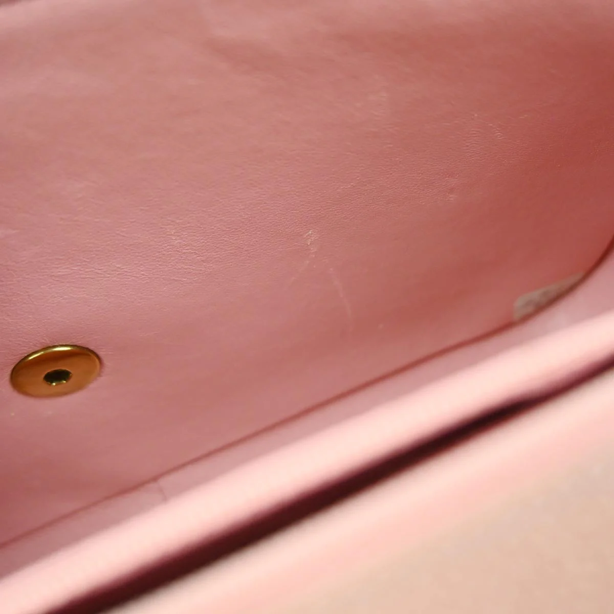 Chanel 1994-1996 Pink Caviar Skin Chevron Shoulder Bag - Image 9