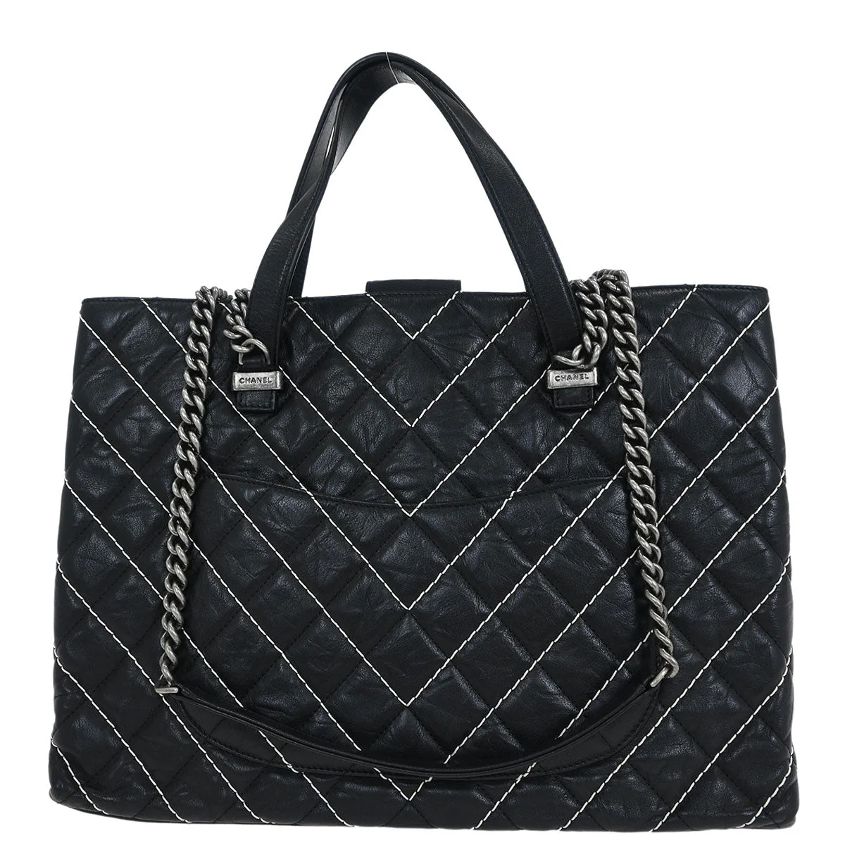 Chanel 2017 Black Calfskin Chevron Tote Bag - Image 2
