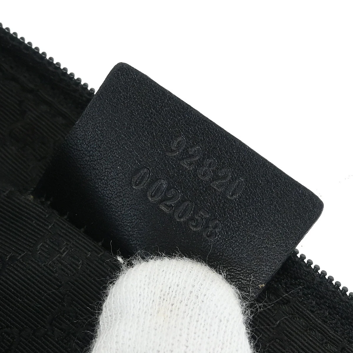 Gucci Black Sherry Accessory Pouch Handbag - Image 10