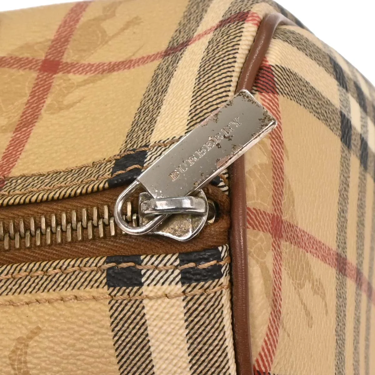 Burberry Beige House Check Duffle Handbag - Image 3