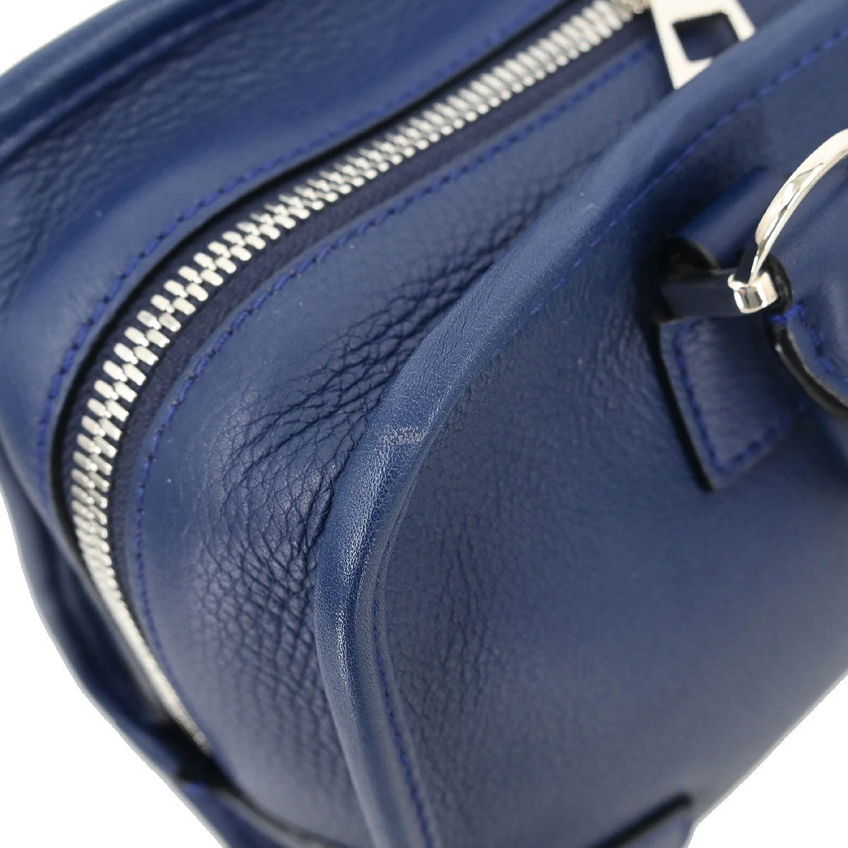 Loewe Navy Amazona 23 Handbag - Image 5