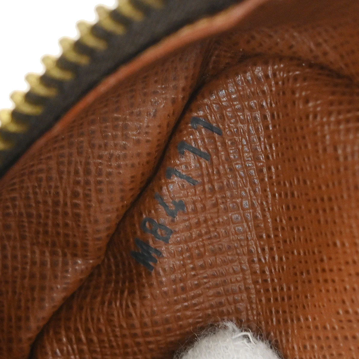 Louis Vuitton 2011 Monogram Trocadero 27 Shoulder Bag M51274 - Image 10
