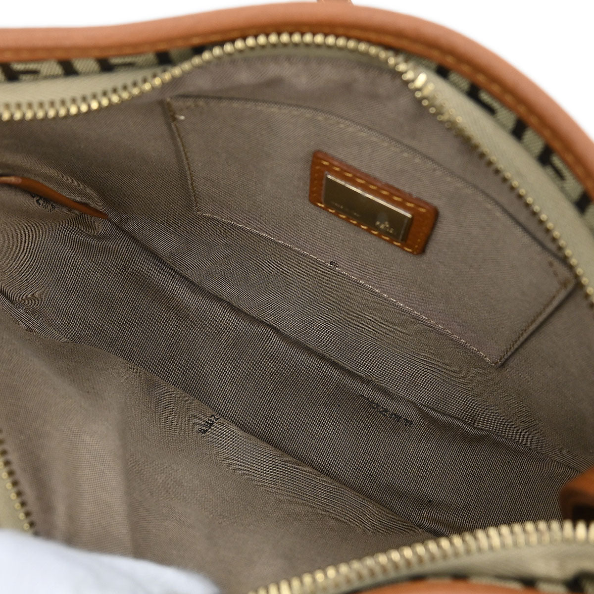 Fendi Brown Zucchino Shoulder Bag - Image 7