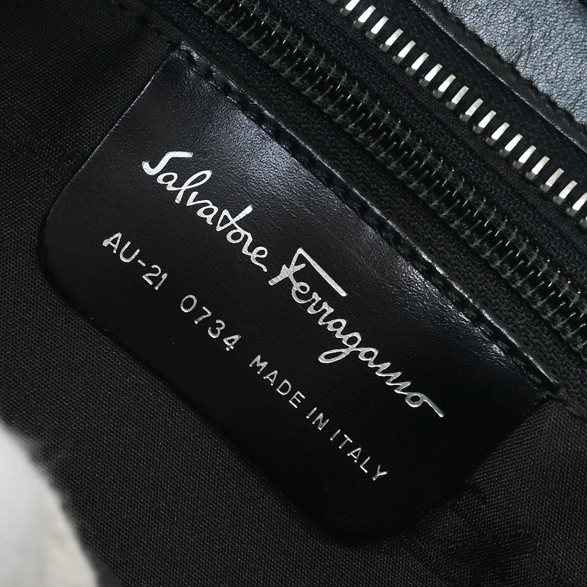 Salvatore Ferragamo Black Nylon Handbag - Image 9