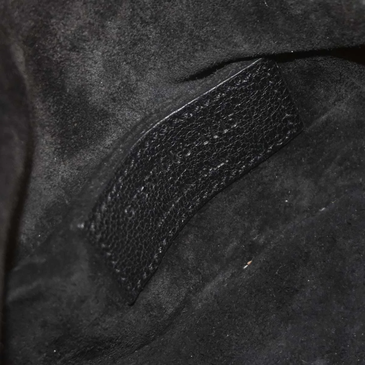 Saint Laurent Black Emmanuelle Shoulder Bag - Image 10