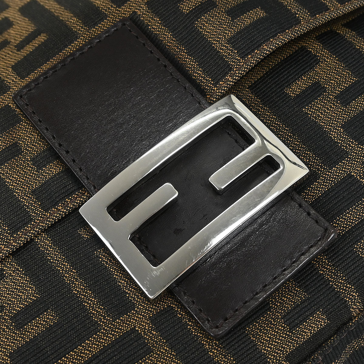 Fendi Brown Canvas Zucca Mamma Baguette Handbag - Image 4