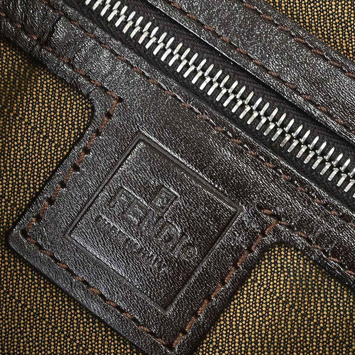 Fendi Brown Canvas Zucca Mamma Baguette Handbag - Image 9
