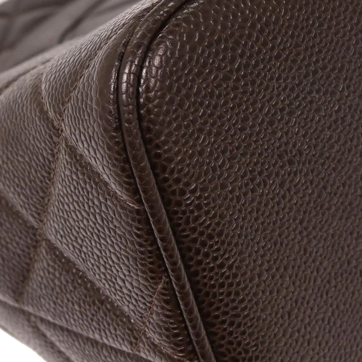 Chanel 2002-2003 Brown Caviar Medallion Tote Handbag - Image 5