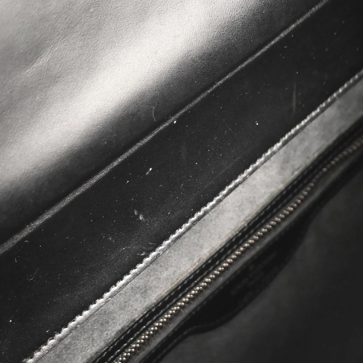 Louis Vuitton 1999 Black Epi Verseau Shoulder Bag M52812 - Image 9
