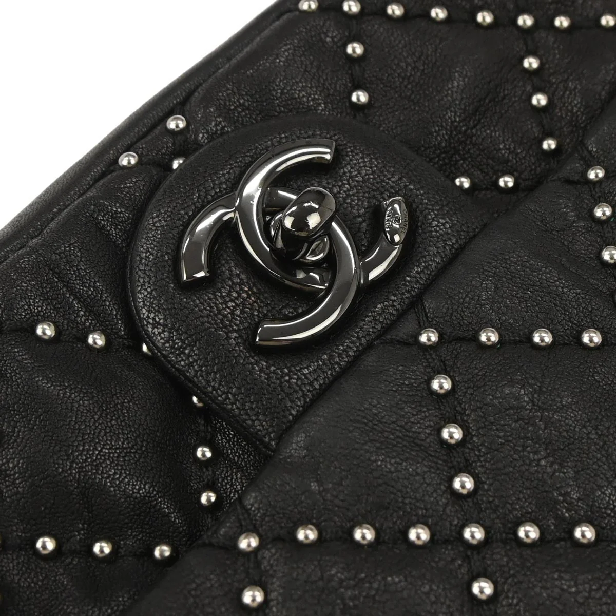 Chanel Black Calfskin Studded Single Flap Shoulder Bag - Image 5