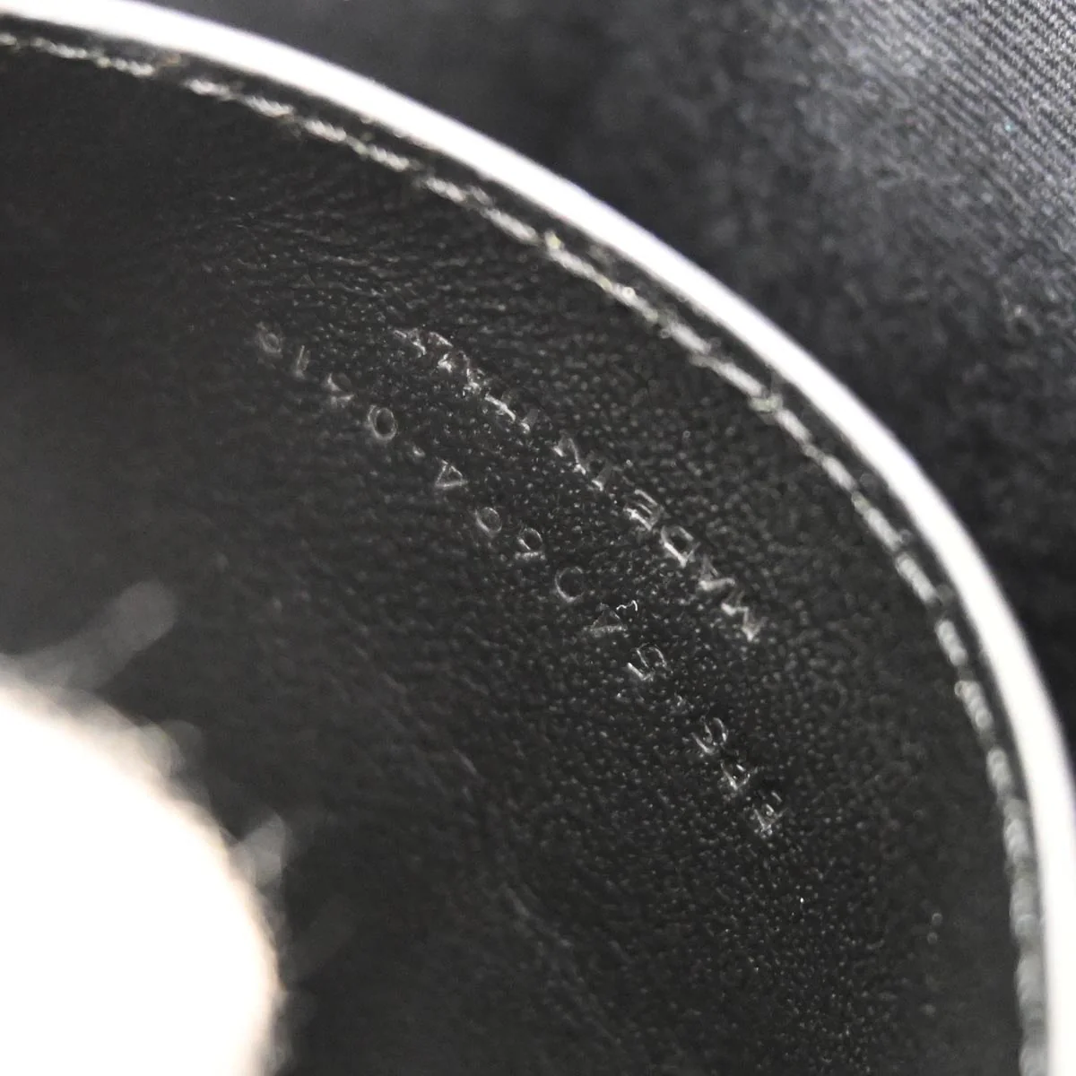 Saint Laurent Black Leather Love Heart Shoulder Bag - Image 10